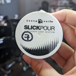Slick Pour Powder